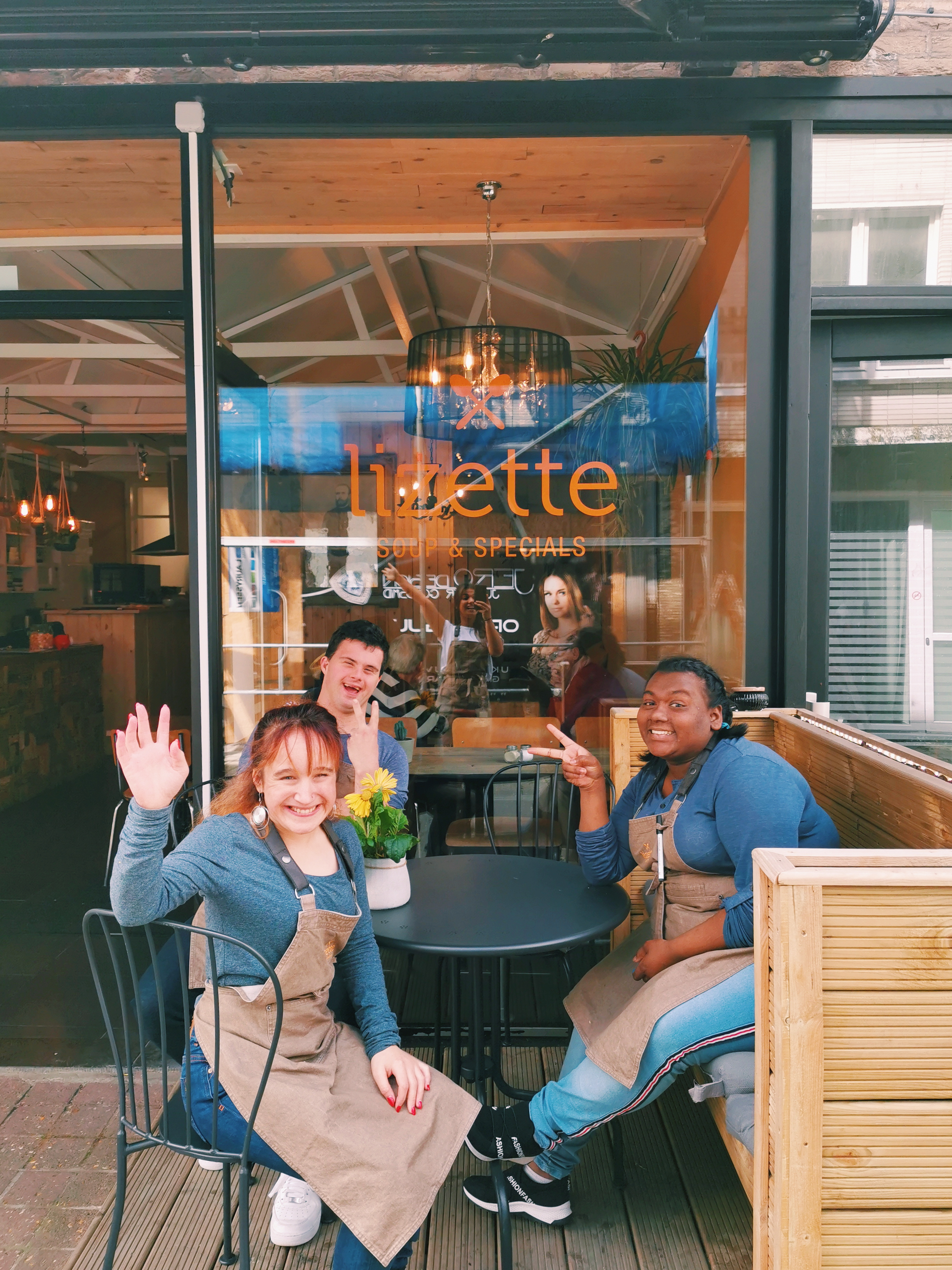 De nieuwste food & drink hotspots van de kust vind je hier!